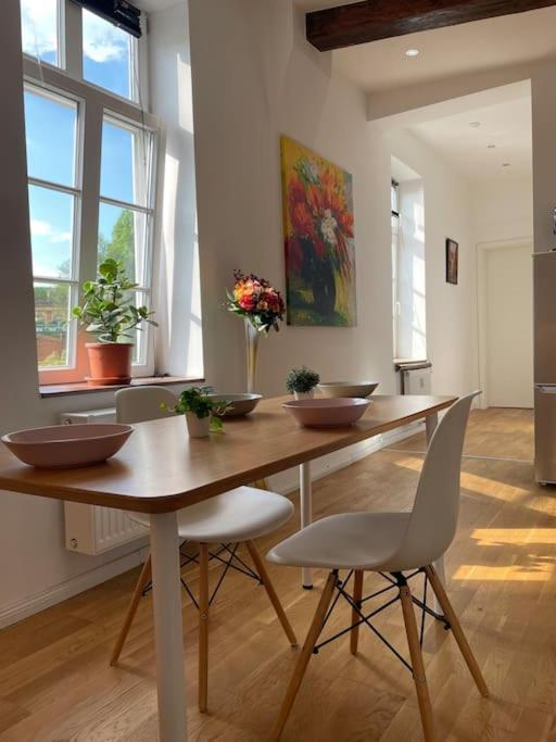 Castle View Living 1 - Best Apartment In ヴァイブルク エクステリア 写真
